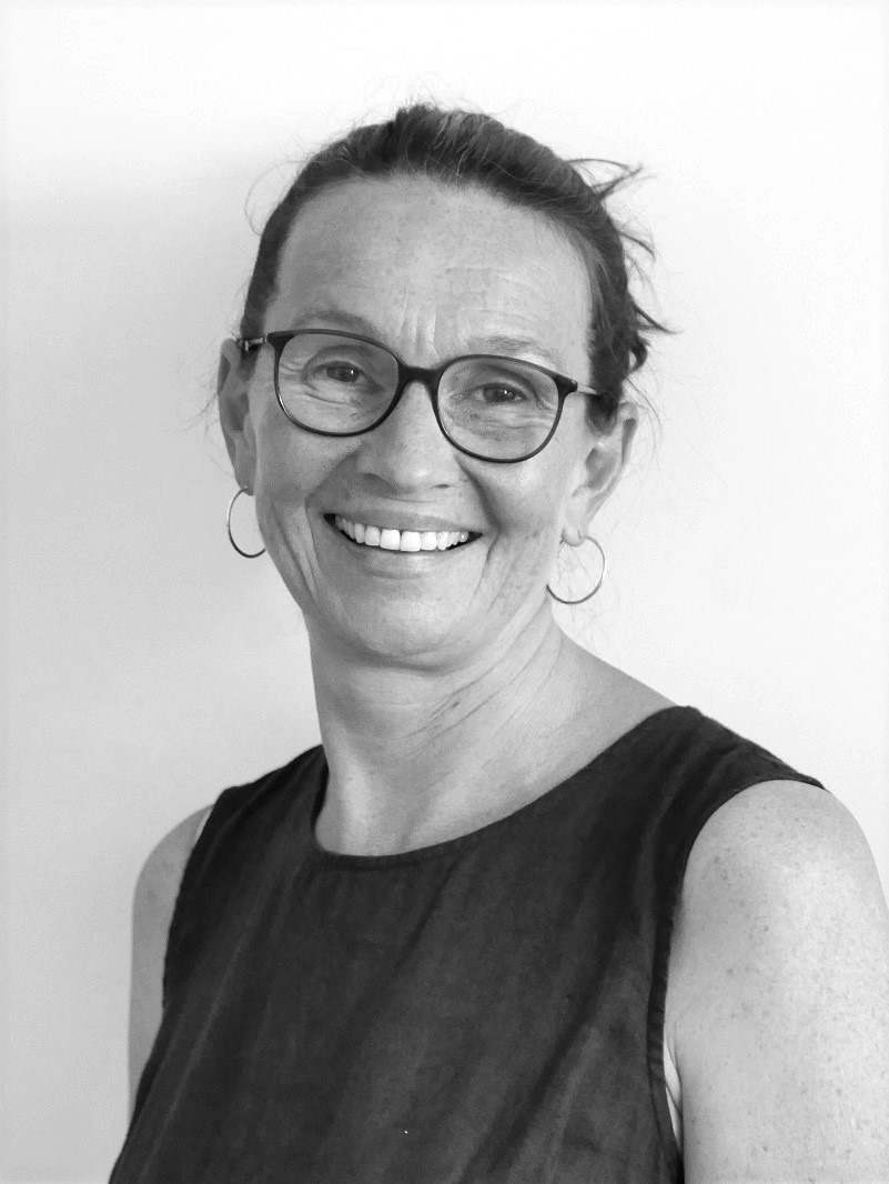 Iris Schmid